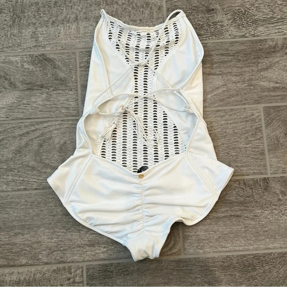 Despi Women’s White Openwork One-Piece Swimsuit Size Medium White - Picture 5 of 10